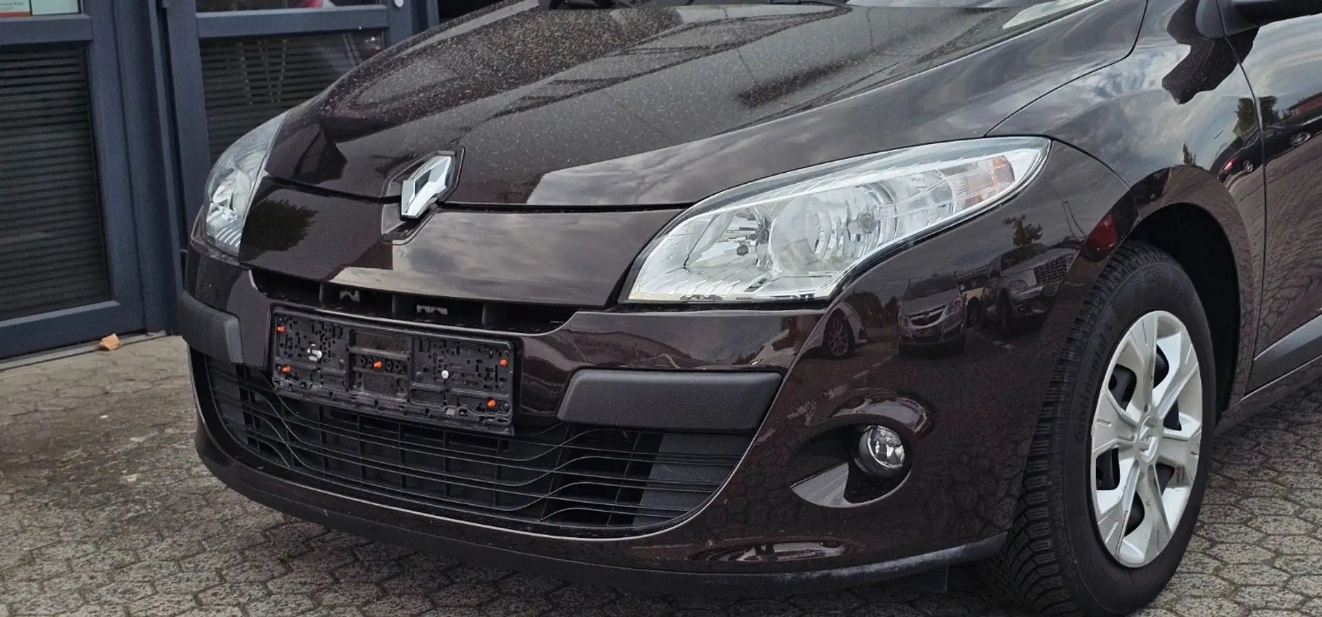 Renault Megane III Lim. 5-trg. Expression*Klima*HU NEU* Brun - 2
