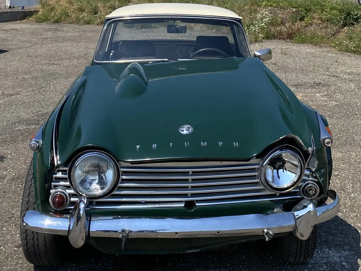 Triumph TR4 TR4-A + Hard Top / OldTimer endommagé Vert - 2
