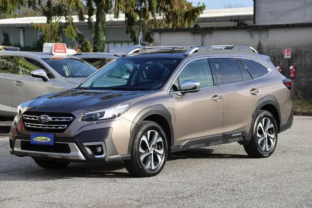 Subaru OUTBACK 2.5i Lineartronic Premium