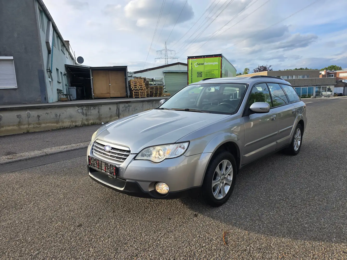 Subaru Legacy 2.5i Outback Active Gris - 1