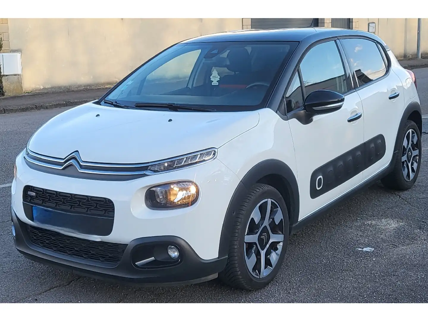 Citroen C3 PureTech 110 Setamp;S Shine Business - 1