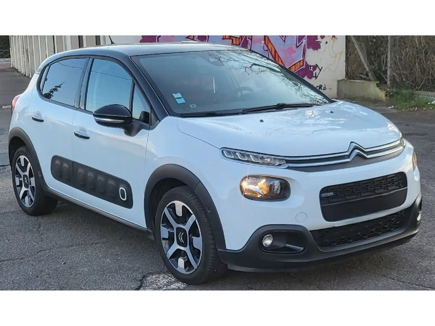 Citroen C3 PureTech 110 Setamp;S Shine Business - 2