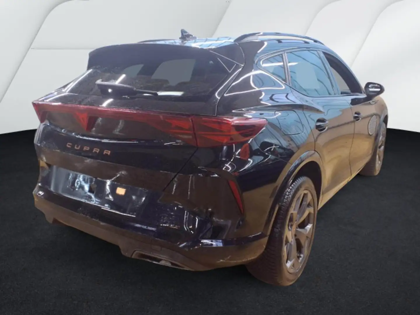 CUPRA Formentor 1.5 eTSI DSG Edg Navi GJR SHZ PDC RFK Schwarz - 2