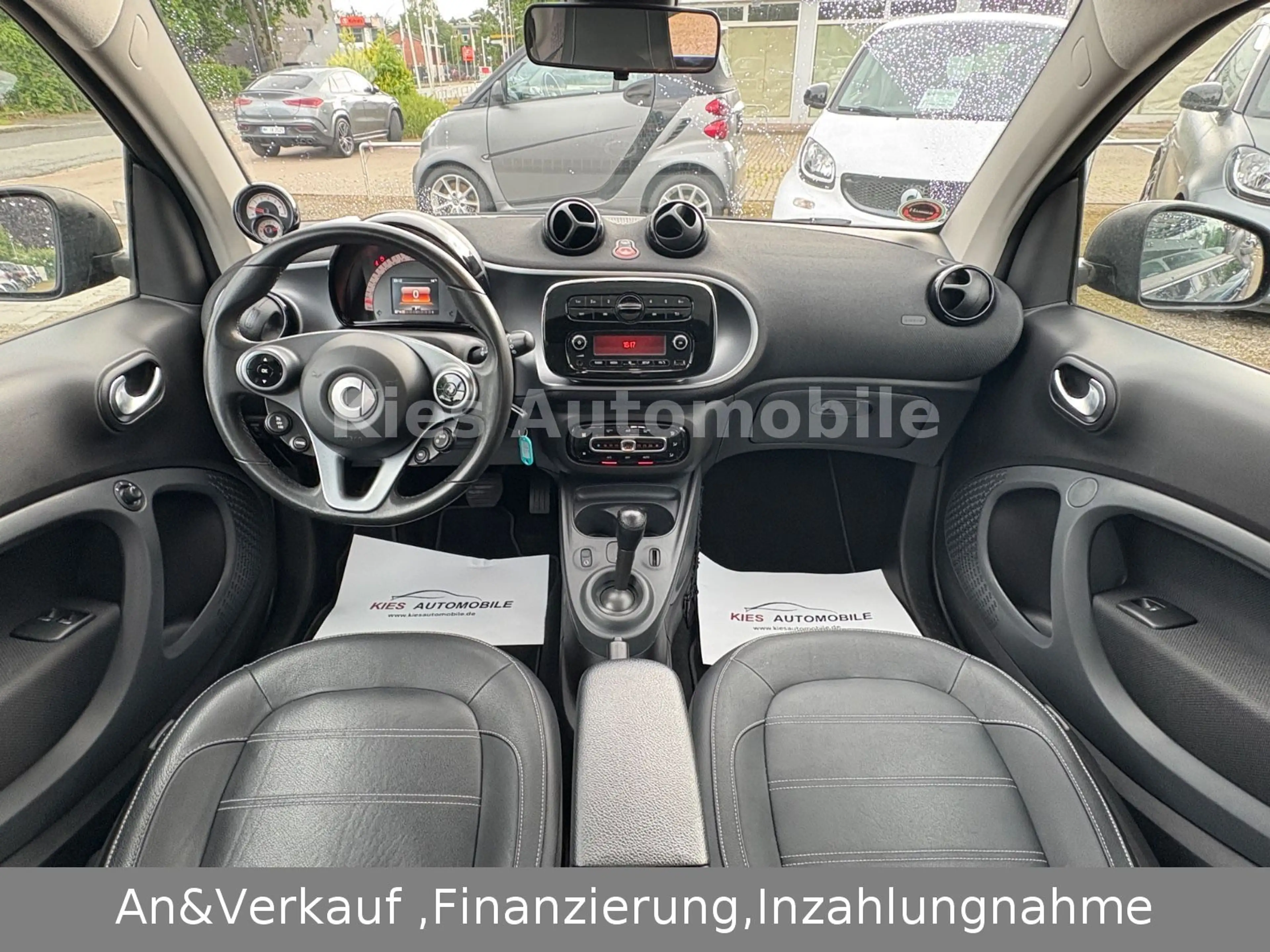 smart forTwo Prime 90Ps AUTOM/LEDER/SITZH/PANO/KLIMA — photo 8