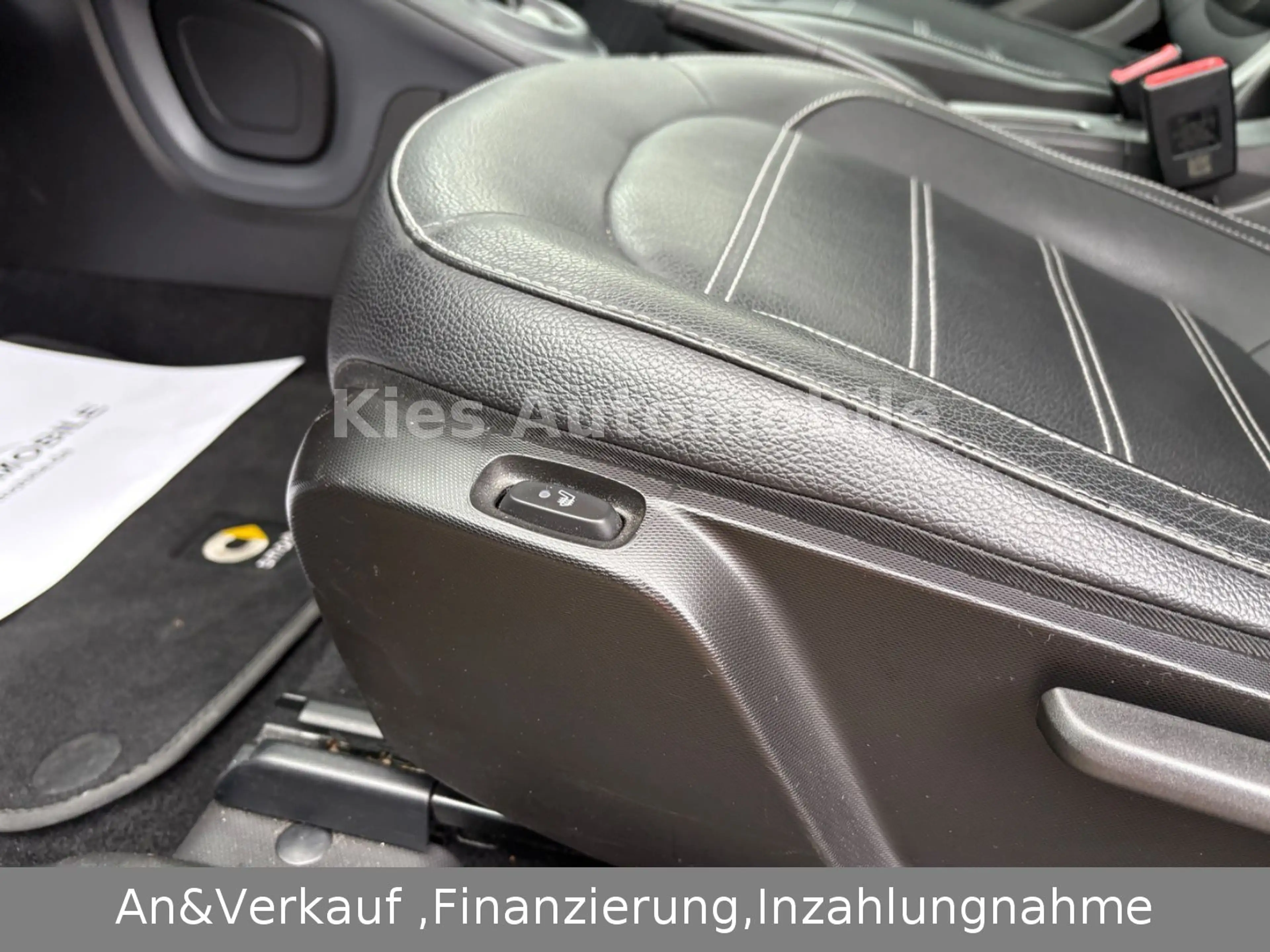 smart forTwo Prime 90Ps AUTOM/LEDER/SITZH/PANO/KLIMA — photo 13