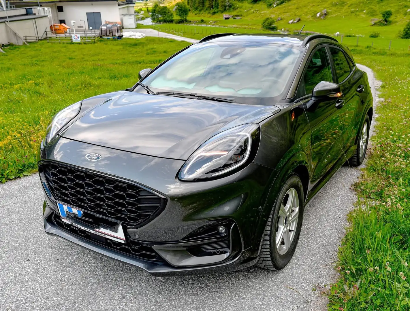 Ford Puma 1,0 EcoBoost ST-Line Grau - 1