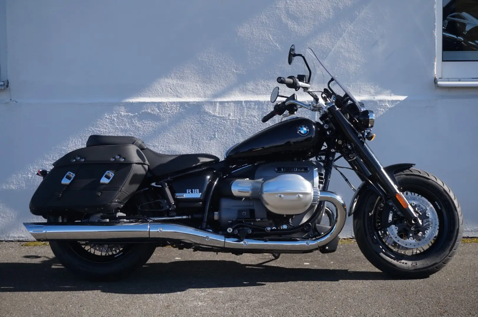 BMW R 18 Classic MWSt. ausweisbar Czarny - 1