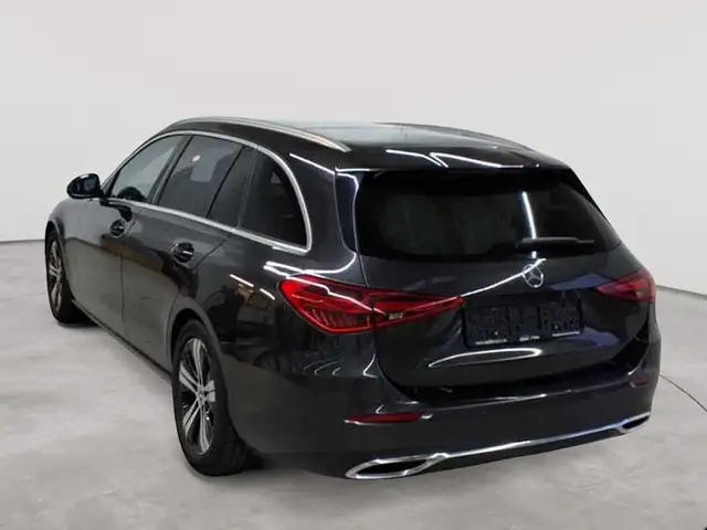 Mercedes-Benz C-Class view 5