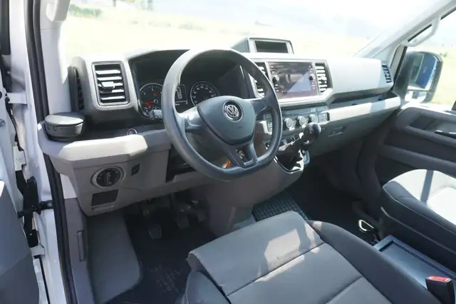 Volkswagen Crafter view 7