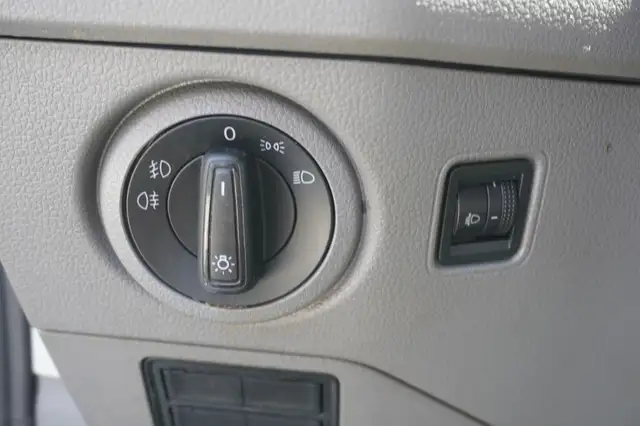 Volkswagen Crafter view 13