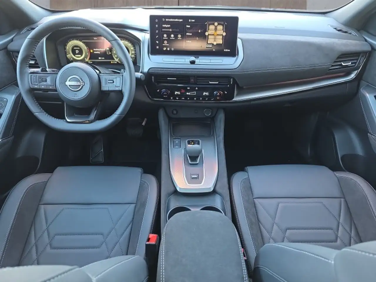 Nissan Qashqai N-Design 20*Alu/Pano/Leder/el.Klappe 10