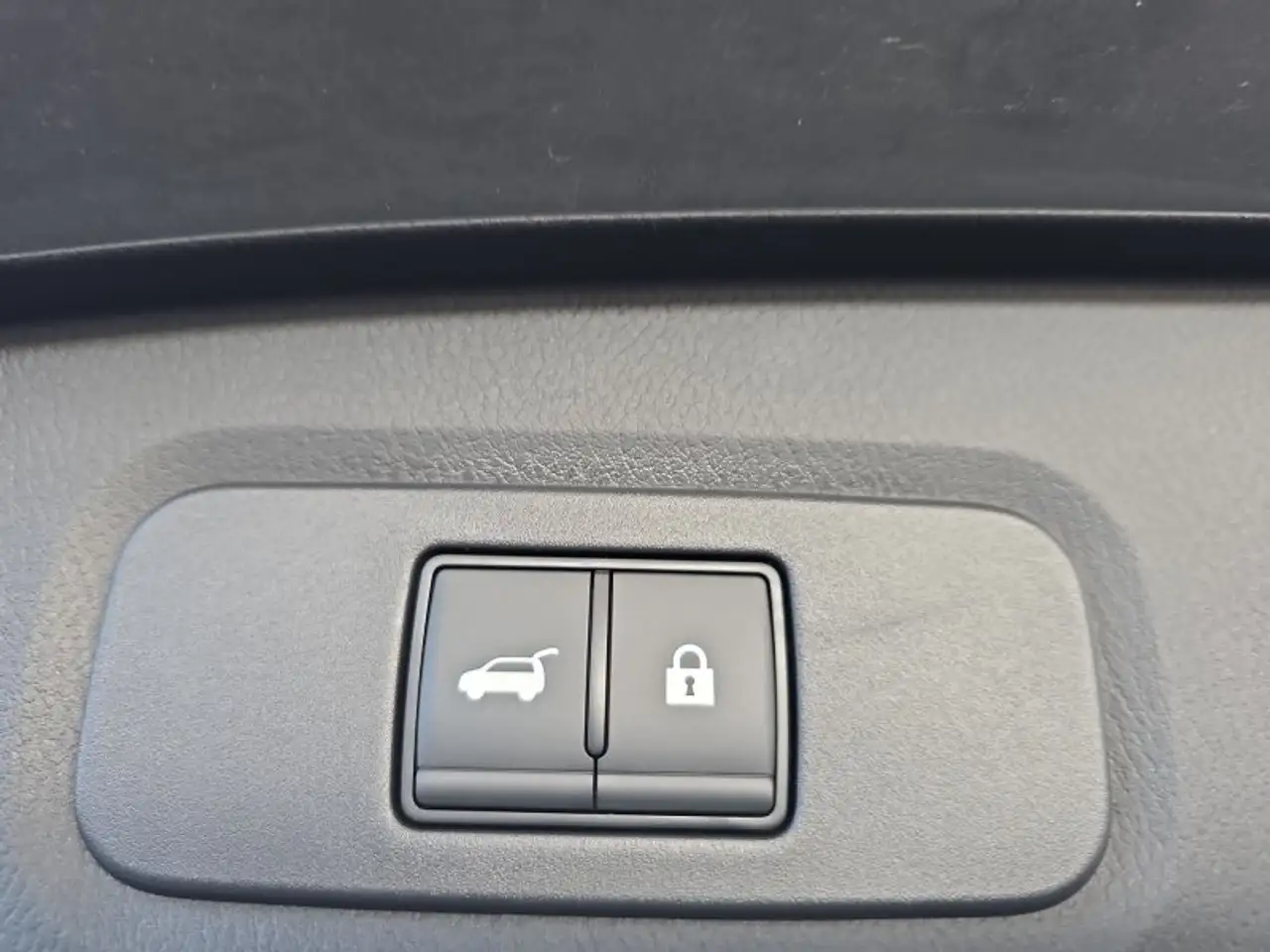 Nissan Qashqai N-Design 20*Alu/Pano/Leder/el.Klappe 18