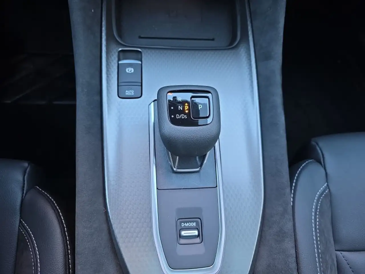 Nissan Qashqai N-Design 20*Alu/Pano/Leder/el.Klappe 25