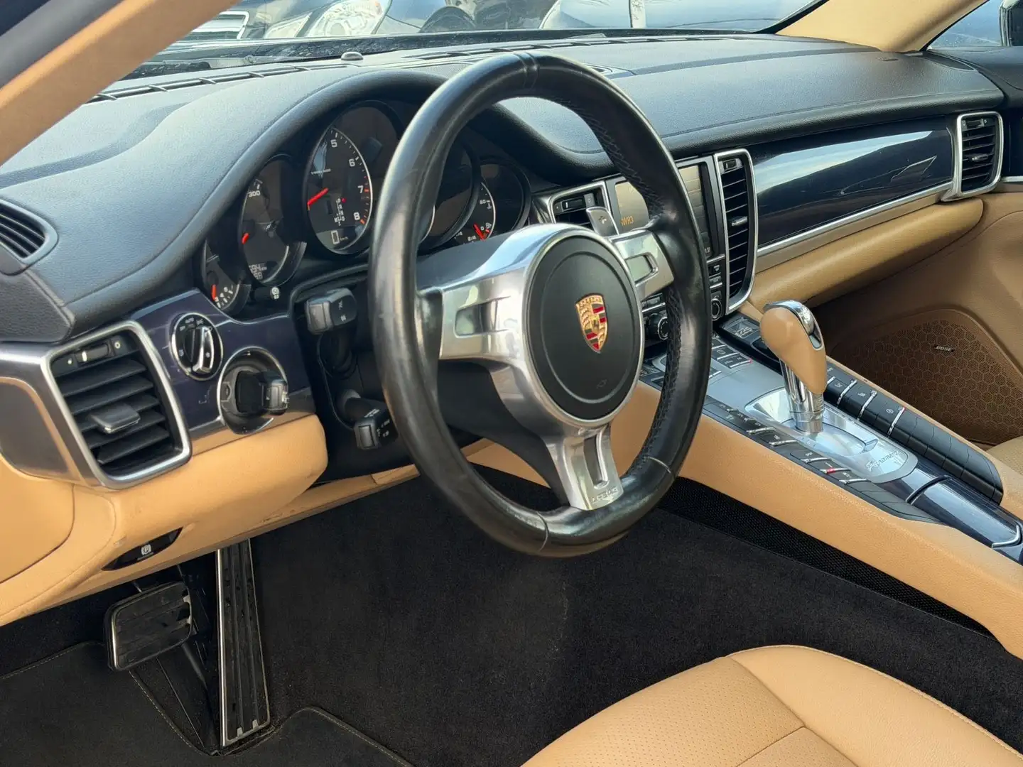 Porsche Panamera 4 Edition/Facelift/Schiebed/BOSE/Kamera Noir - 2