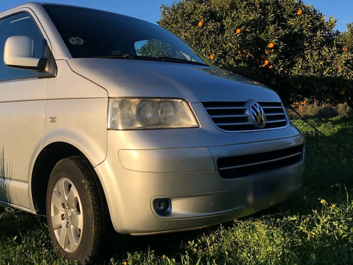Volkswagen T5 Caravelle Caravelle+2.5TDI+Comfortline+Comfortline Plateado - 1