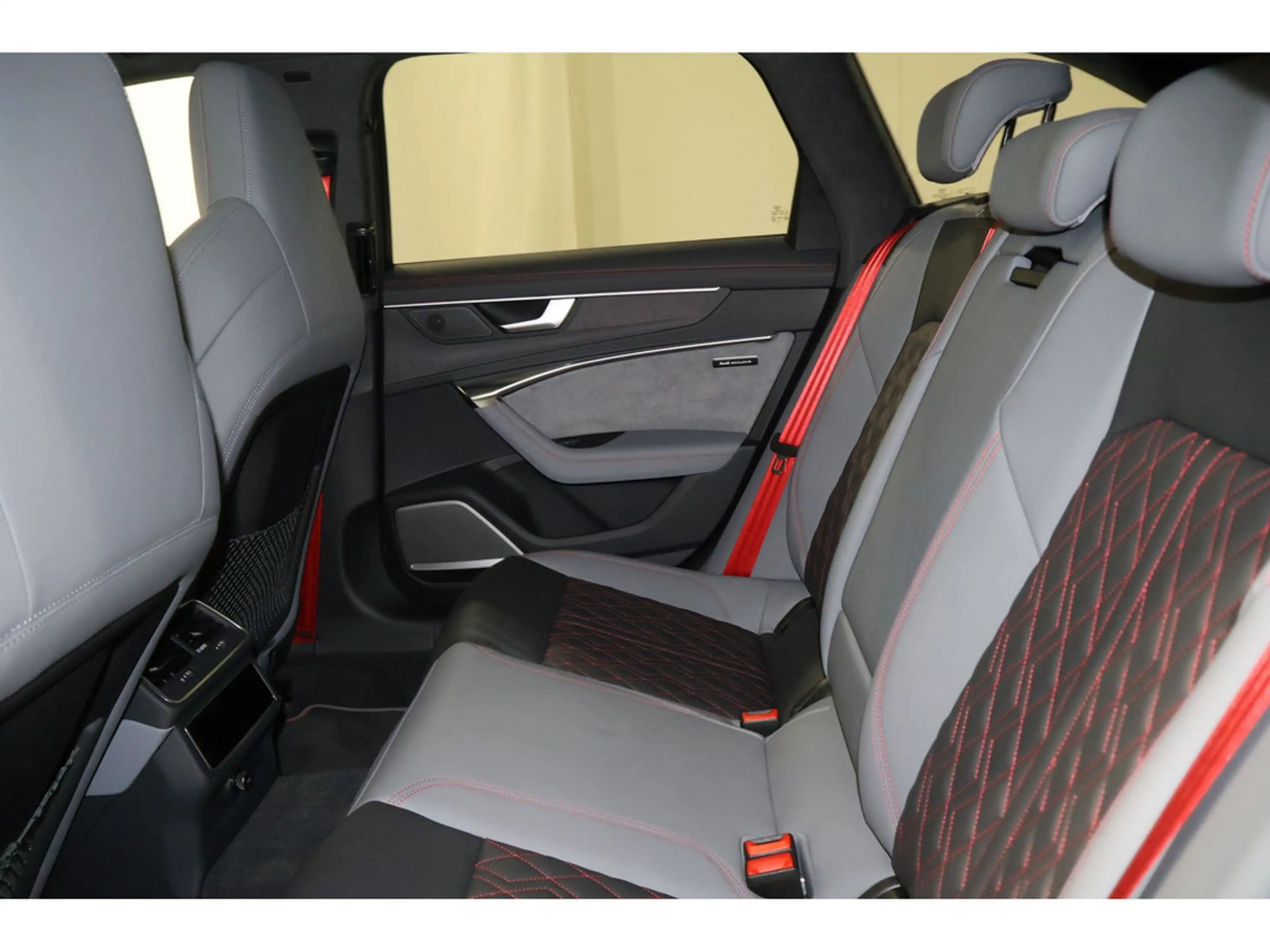 Audi S6 Avant 3.0 TDI quattro B&O*Matrix*Pano — photo 13