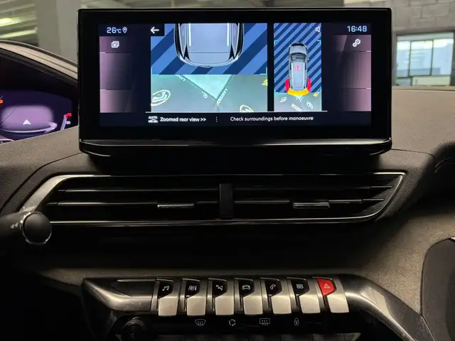 Peugeot 5008 view 9