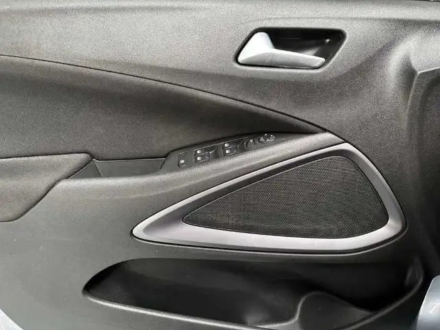 Opel Crossland view 10