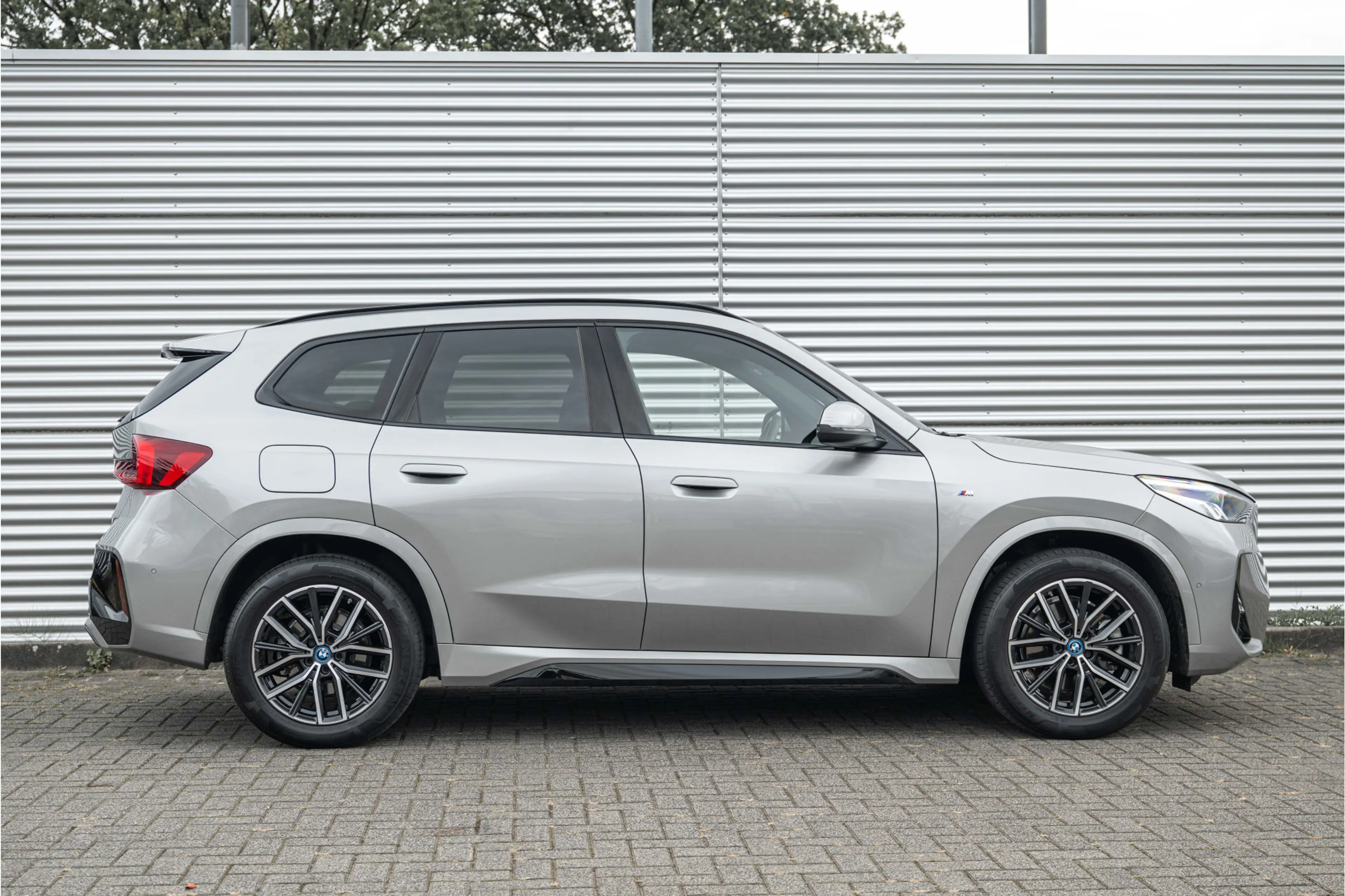 BMW X1 xDrive25e M Sport Automaat / Trekhaak / Sportstoel — photo 3