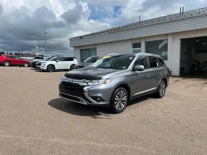 Gray 2020 Mitsubishi Outlander SUV / Crossover All-Wheel Drive Automatic