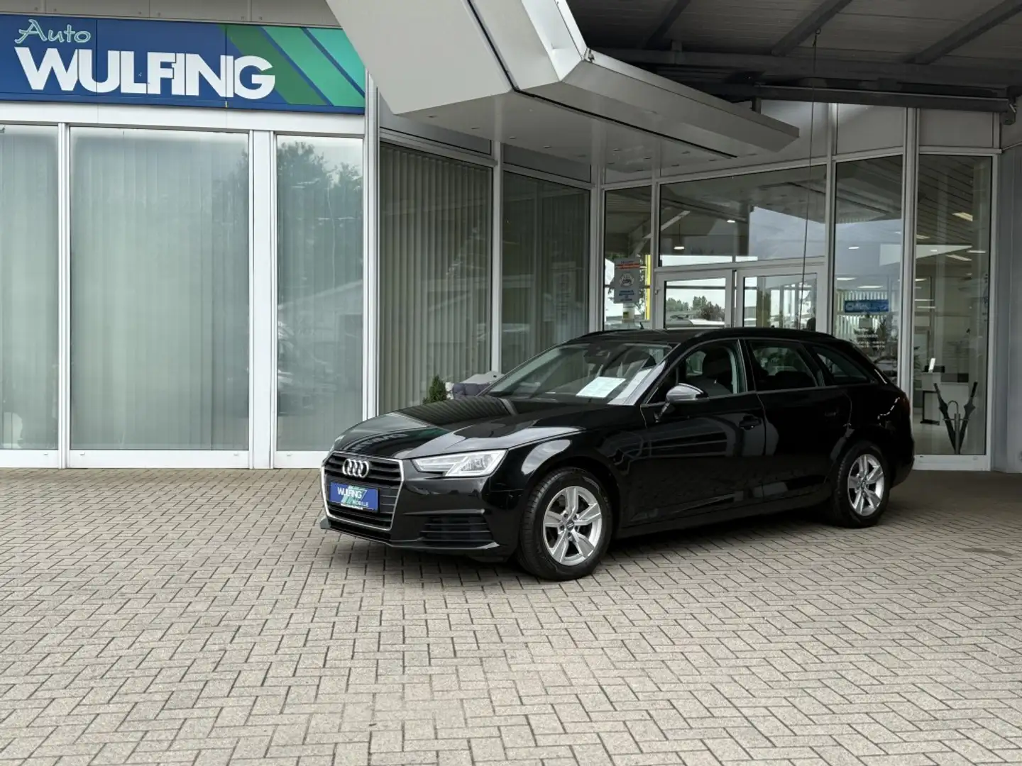 Audi A4 Avant 2.0 TDI S-tronic 2. Hd NAVI Bi-Xenon Noir - 1