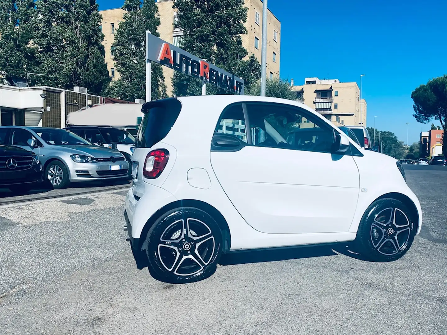 smart forTwo 90 CV TURBO TWINMATIC LIMITED PRIME NAVI PELLE Bianco - 1