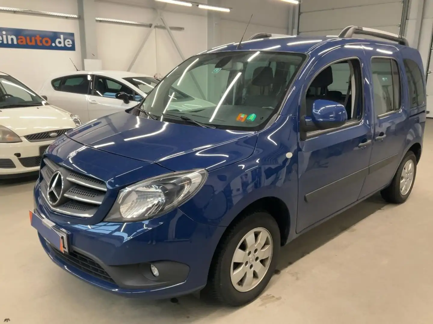 Mercedes-Benz Citan Tourer 111CDI Plus Azul - 1