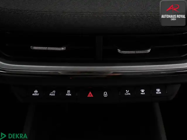 Skoda Enyaq view 21