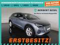 Audi Q4 e-tron 40 82kWh Aut. *VOLL LED & FLA / NAVI / 18 ZOLL / VOLLEDER / KOMFORT- SICHERHEITS- & ASSISTENZPAKET / 3-ZONEN KLIMA* Blau - thumbnail 1