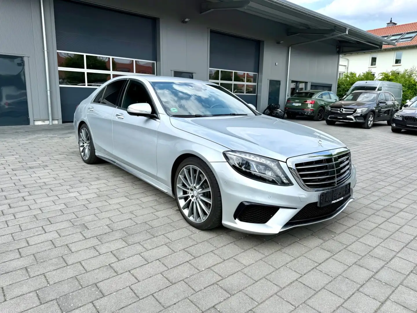 Mercedes-Benz S 350 d AMG Styling 1.Hand/lückenl.Scheckheft Silber - 2