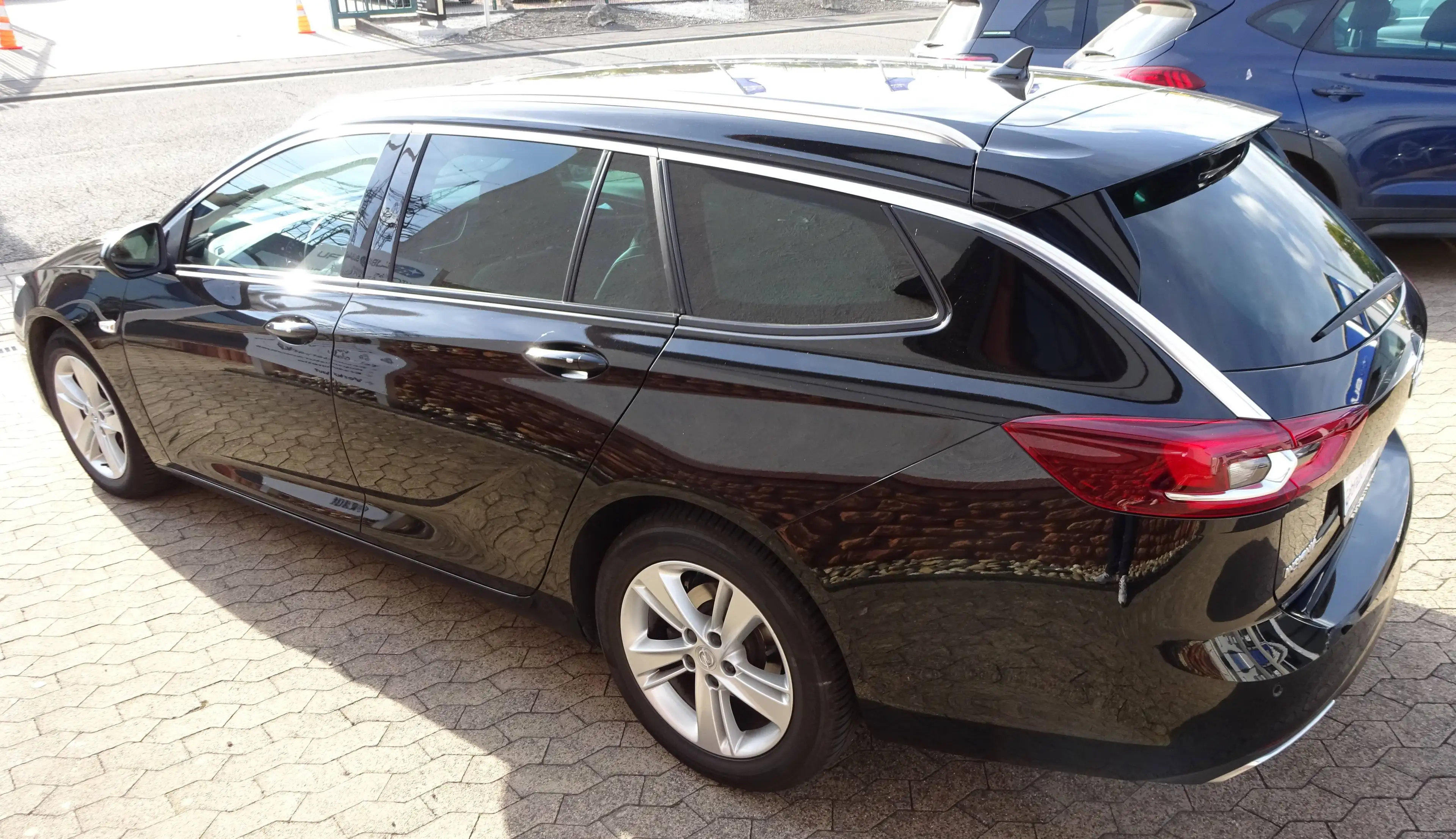 Opel Insignia Elegance Sports Tourer *2.Hd.* — photo 4