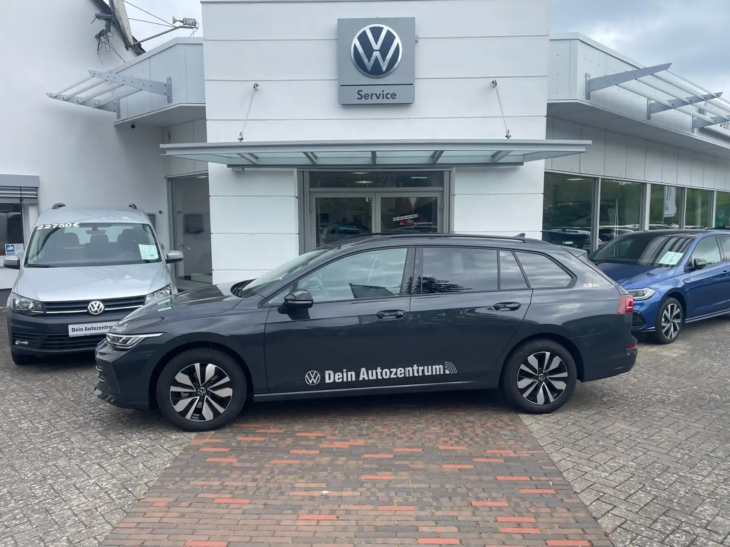 Volkswagen Golf Variant 8 DB Variant 1.5 TSI Goal Grijs - 2