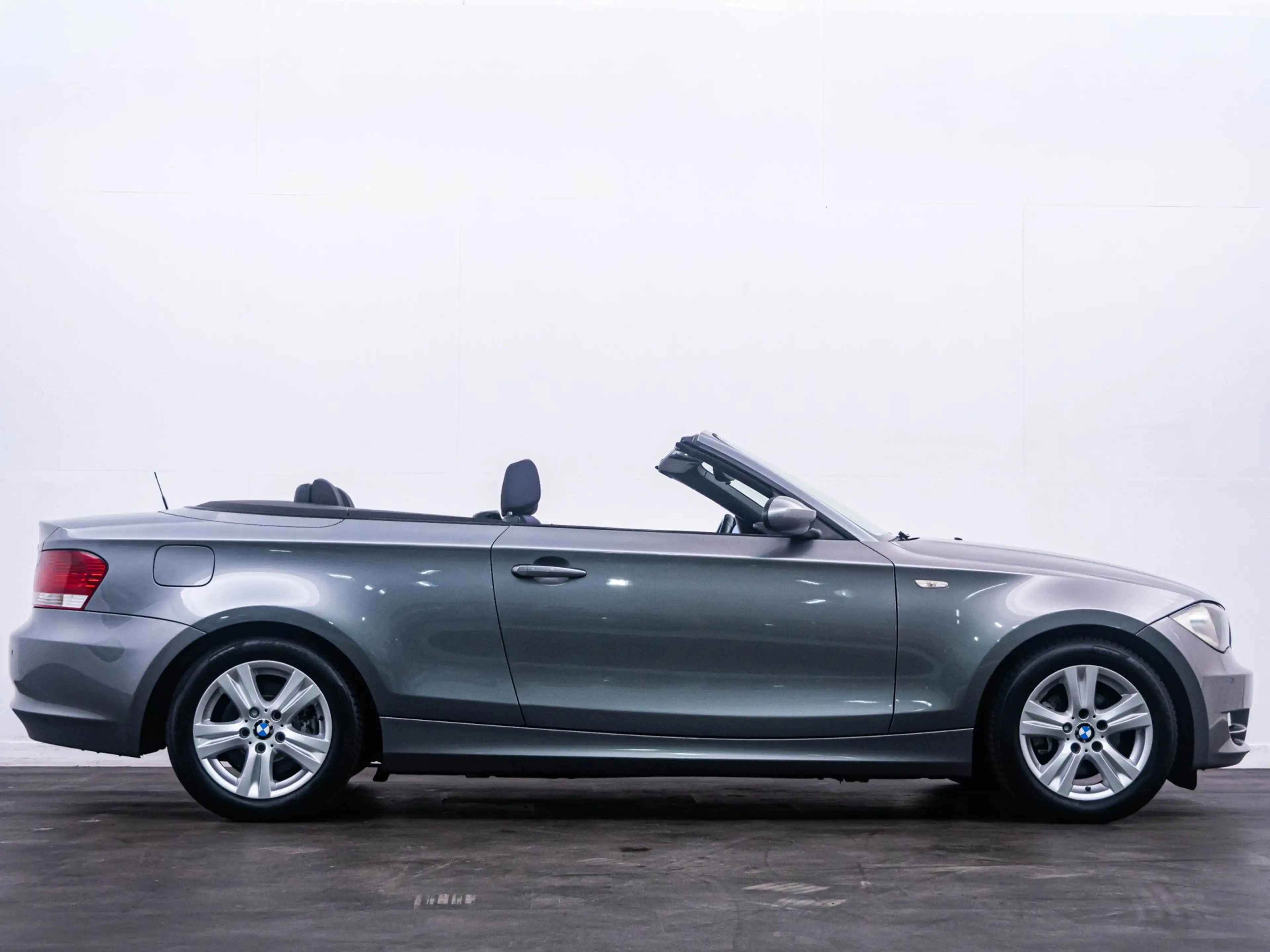 BMW 118 1-serie Cabrio 118i 2.0 High Executive Clima/Cruis — photo 12