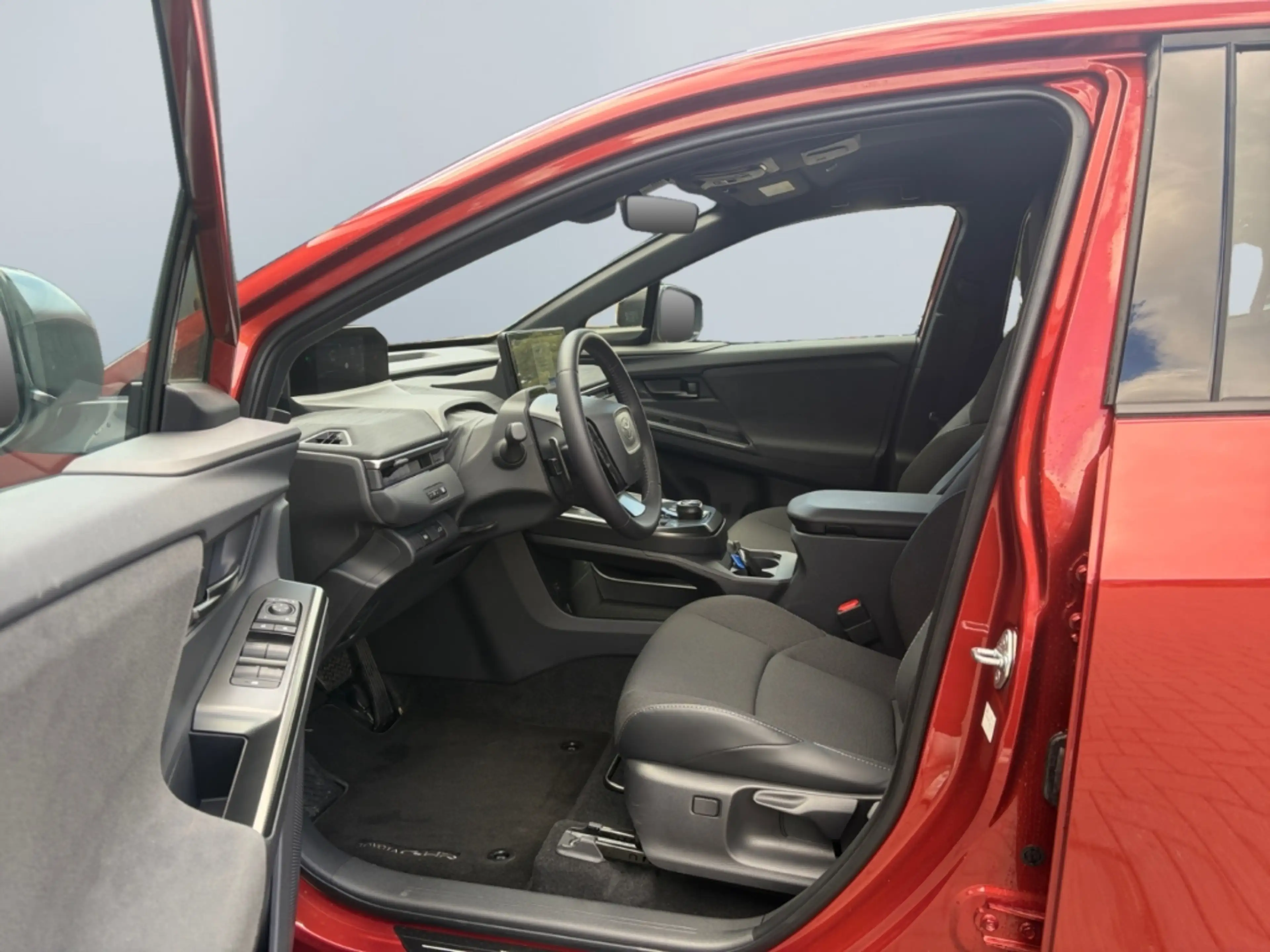 Toyota C-HR+ BEV 165kW ECV 4x2 5-tuerig - SUV TEAMPLAYER — photo 8