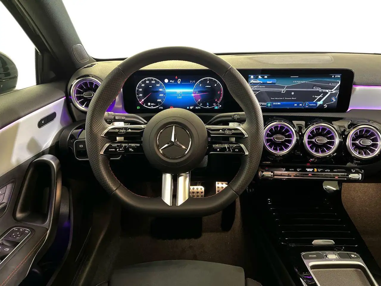 Mercedes-Benz A-Class 2026 — фото 11
