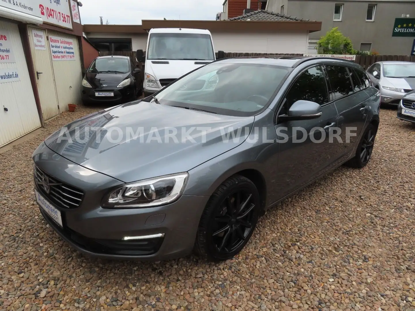Volvo V60 Kombi Linje Svart,AUTOMATIK,Leder ,Navi Gris - 1