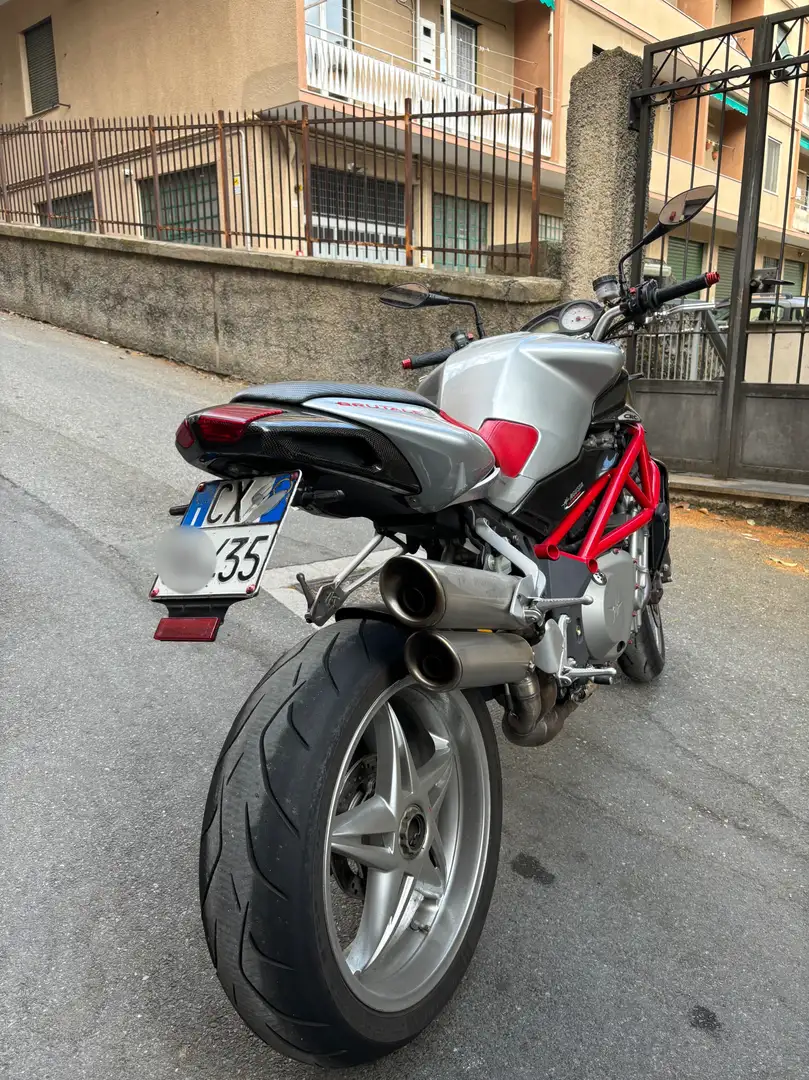 MV Agusta Brutale 750 - 1