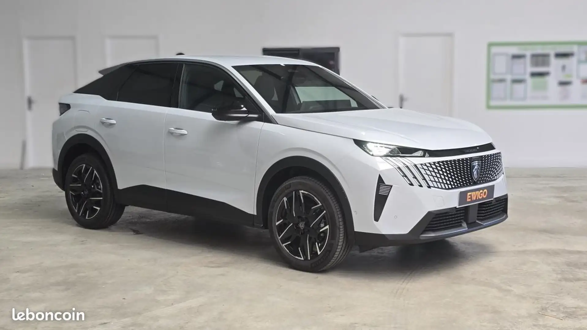Peugeot 3008 HYBRID 145ch E-DCS6 ALLURE %2B NAVI PACK 360 VISIO Blanc - 2