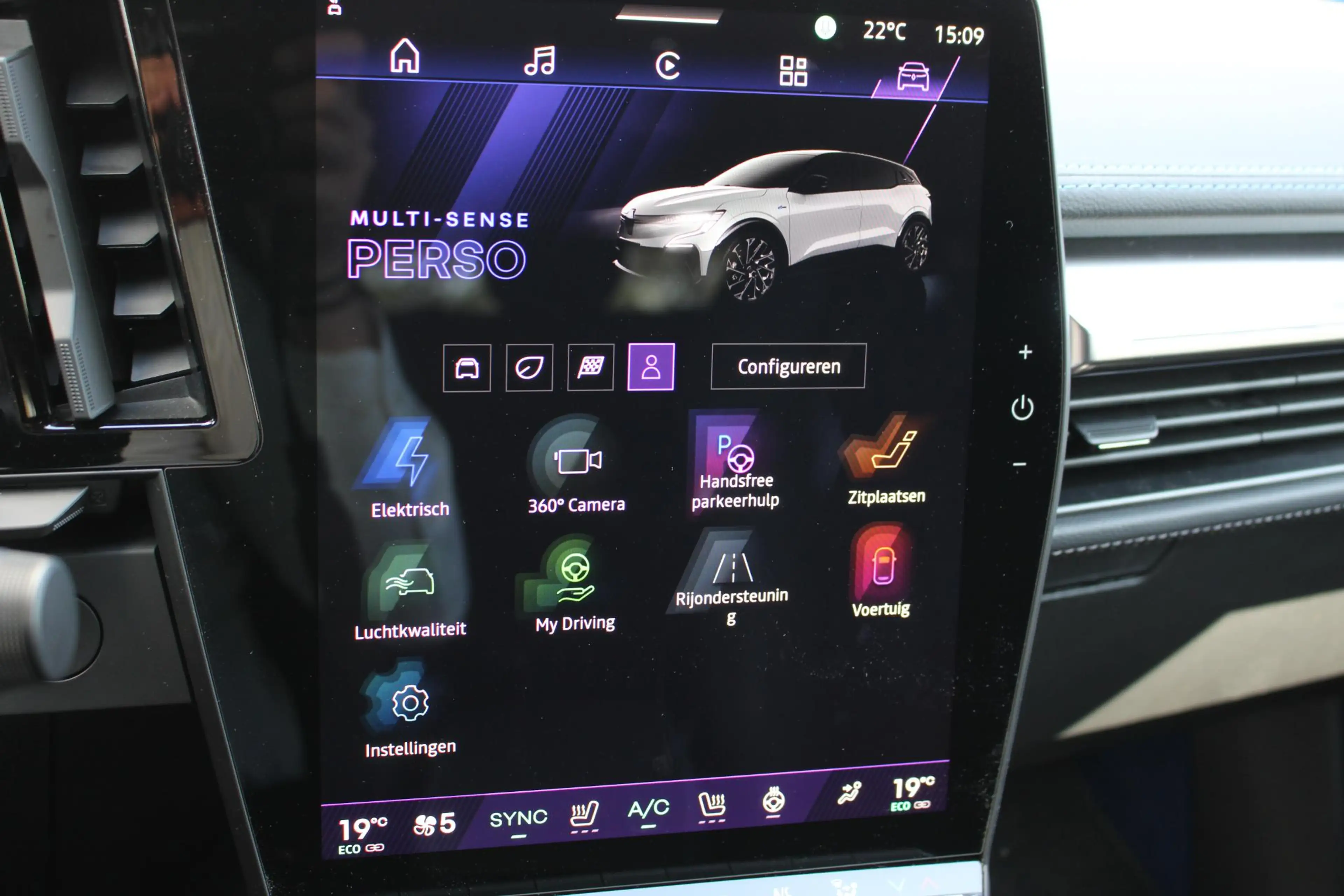 Renault Megane E-Tech comfort range esprit alpine 60 kWh | DEMO | Dodeho — photo 15