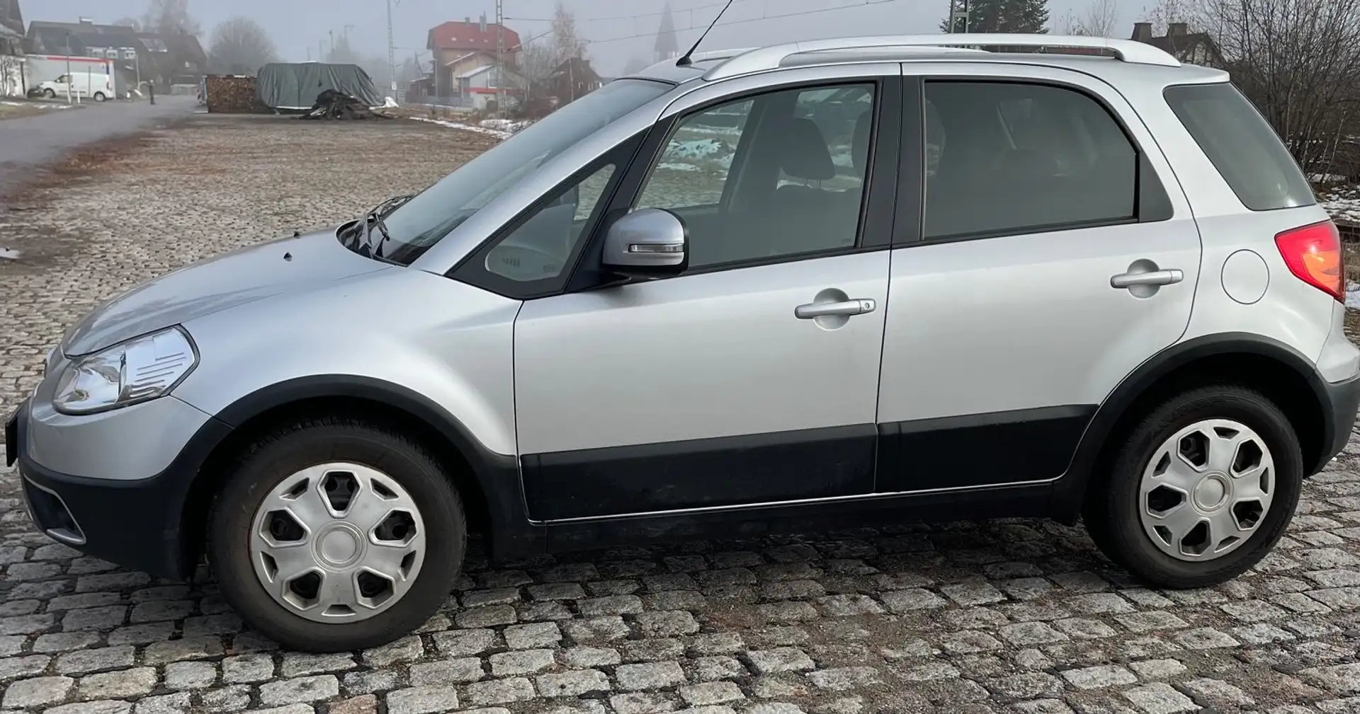 Fiat Sedici Sedici 1.6 16V 4x2 Automatik Easy Gris - 1