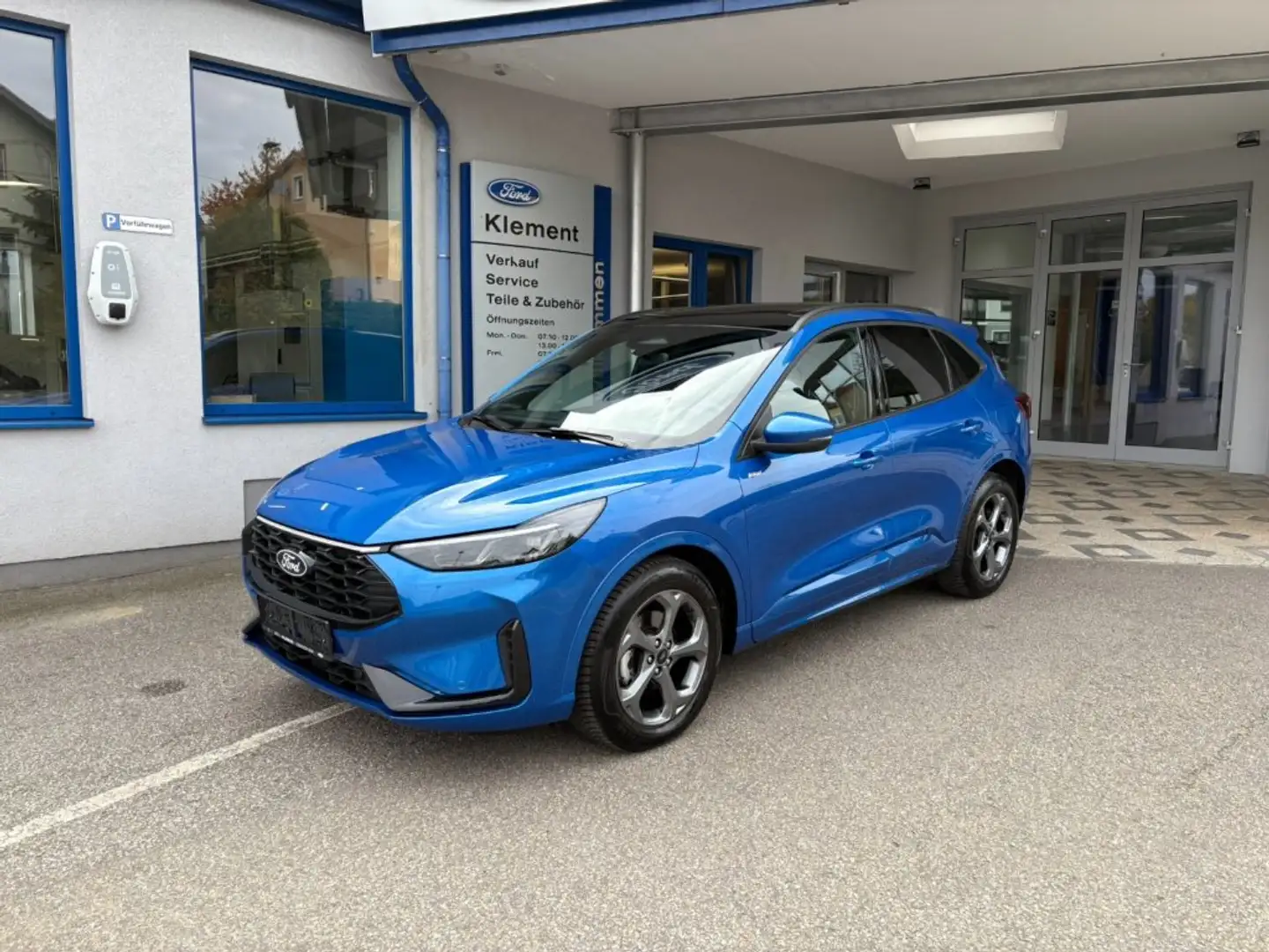 Ford Kuga ST-Line 1.5 Ecoboost Blau - 1