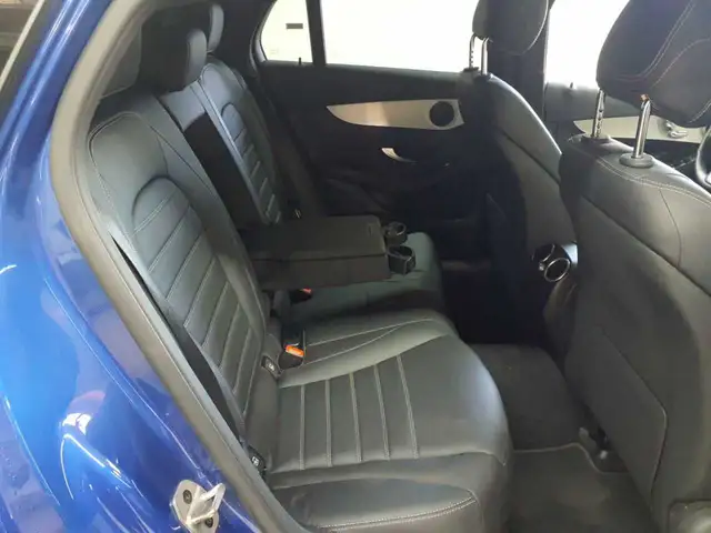 Mercedes-Benz GLC view 13