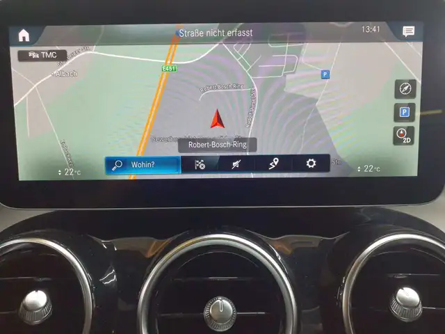 Mercedes-Benz GLC view 12