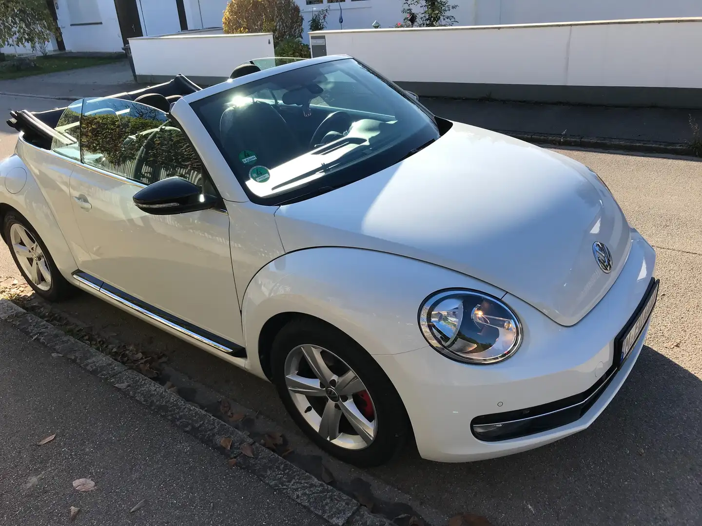 Volkswagen Beetle The Beetle Cabriolet 2.0 TSI Sport, bis 17.10.25 Weiß - 1