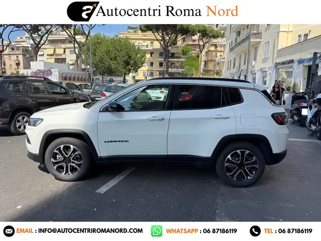 Jeep Compass view 3