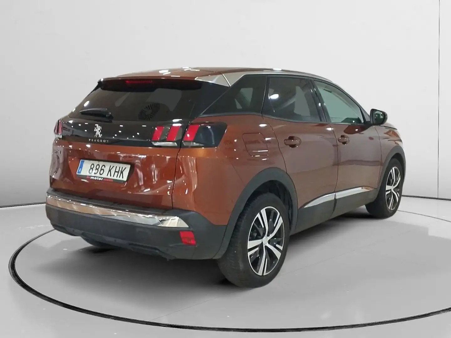 Peugeot 3008 Allure Marrón - 2