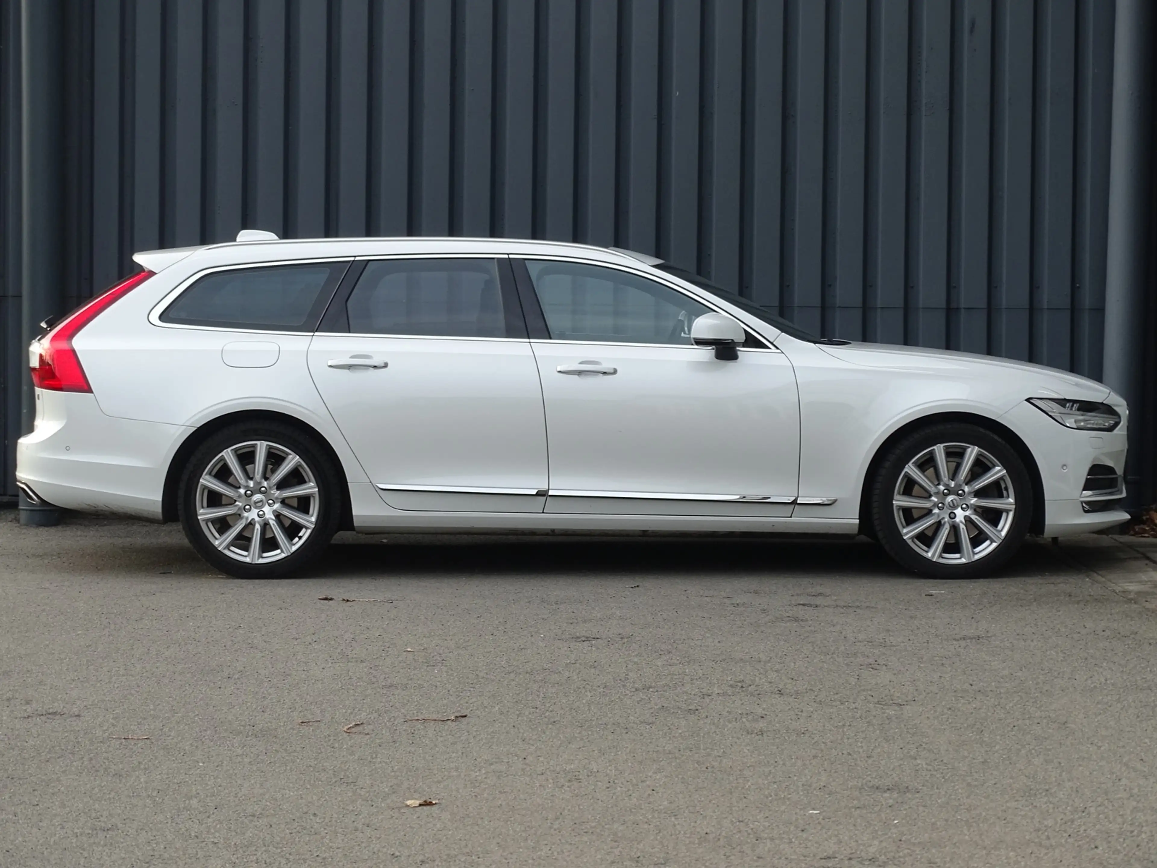 Volvo V90 2.0 T4 Inscription Pano | 360 Camera | Stoelverwar — photo 4