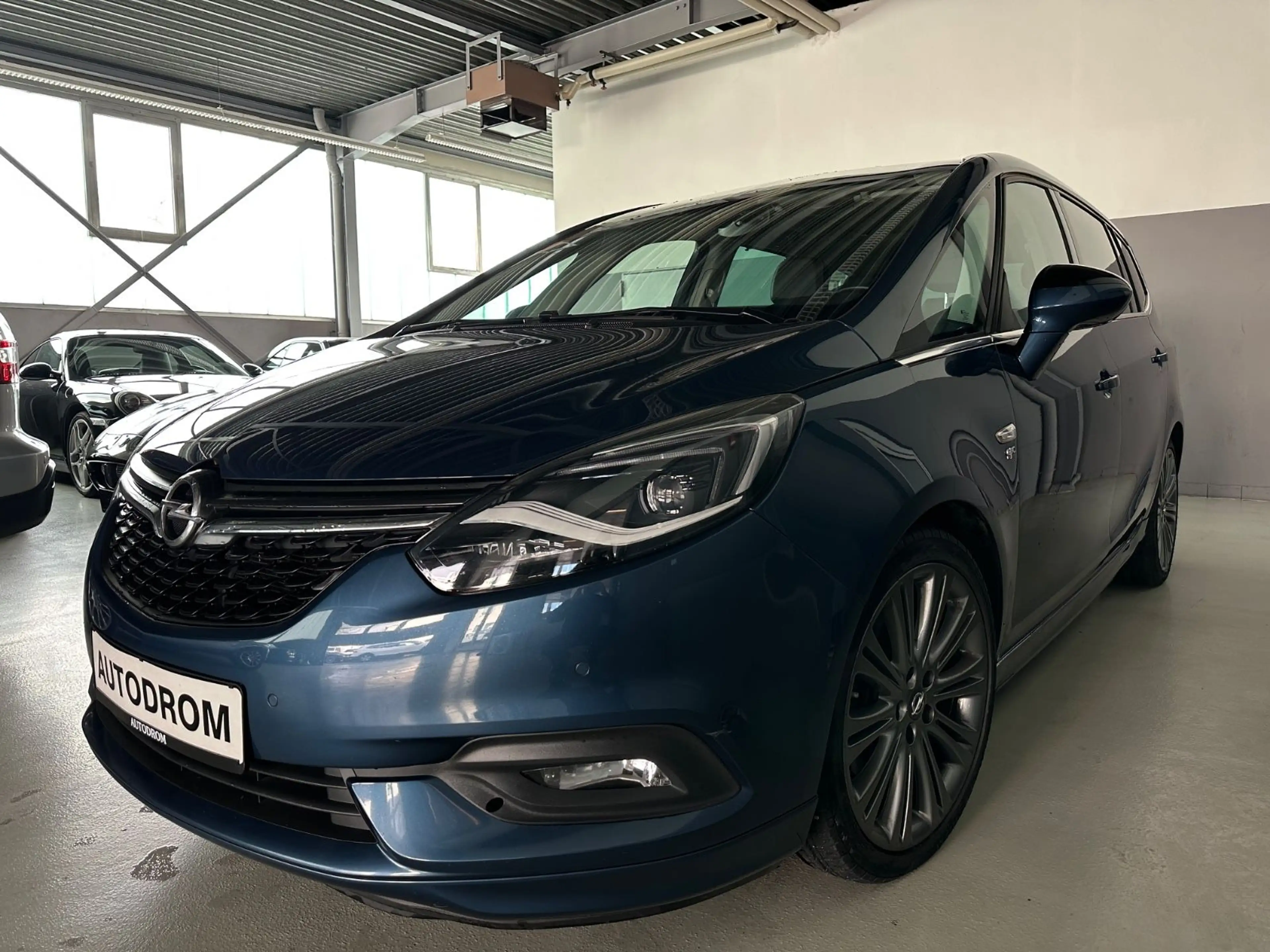 Opel Zafira Tourer Zafira Business Innovation OPC Line +7-Sitzer — photo 5