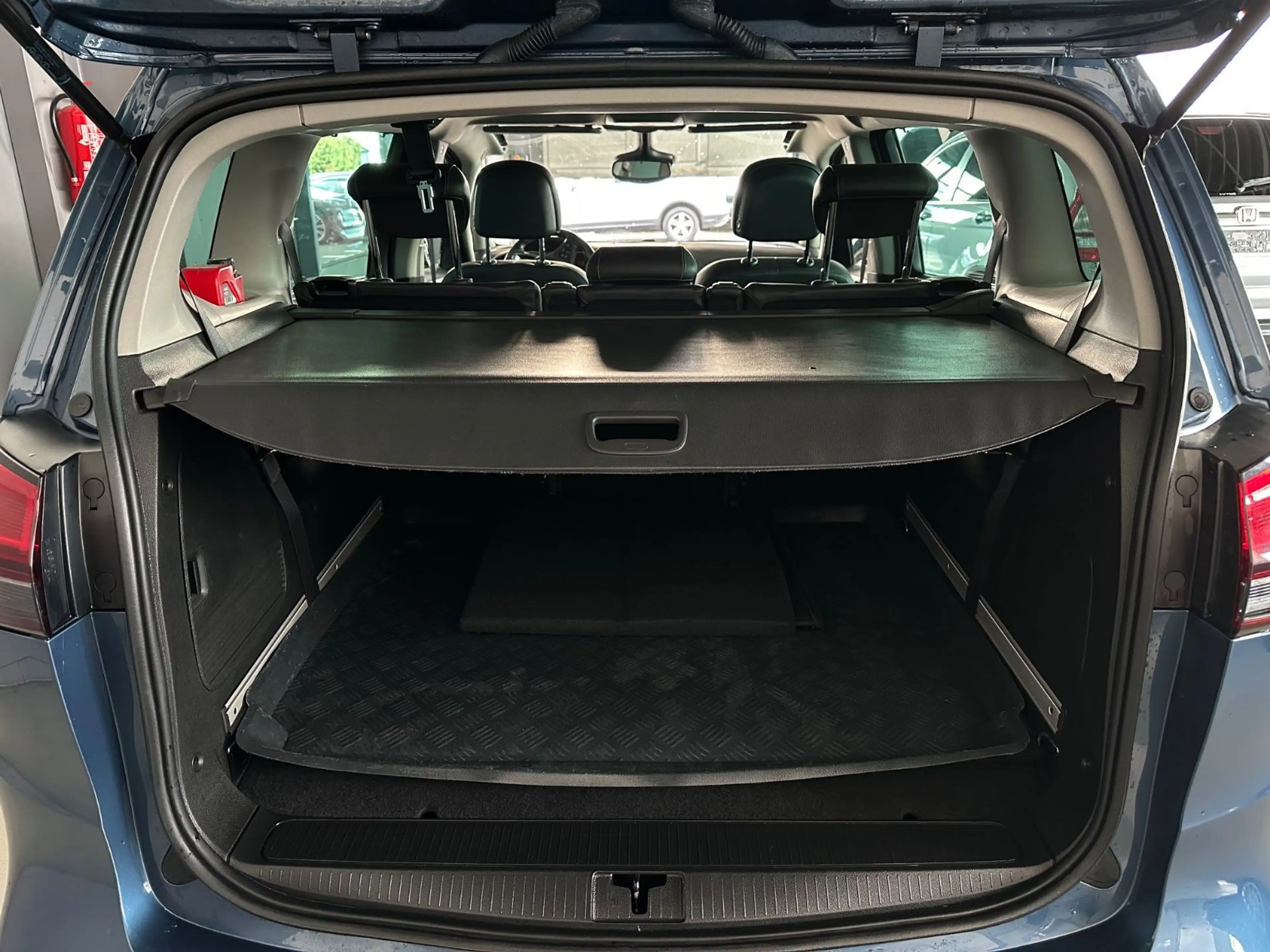 Opel Zafira Tourer Zafira Business Innovation OPC Line +7-Sitzer — photo 11