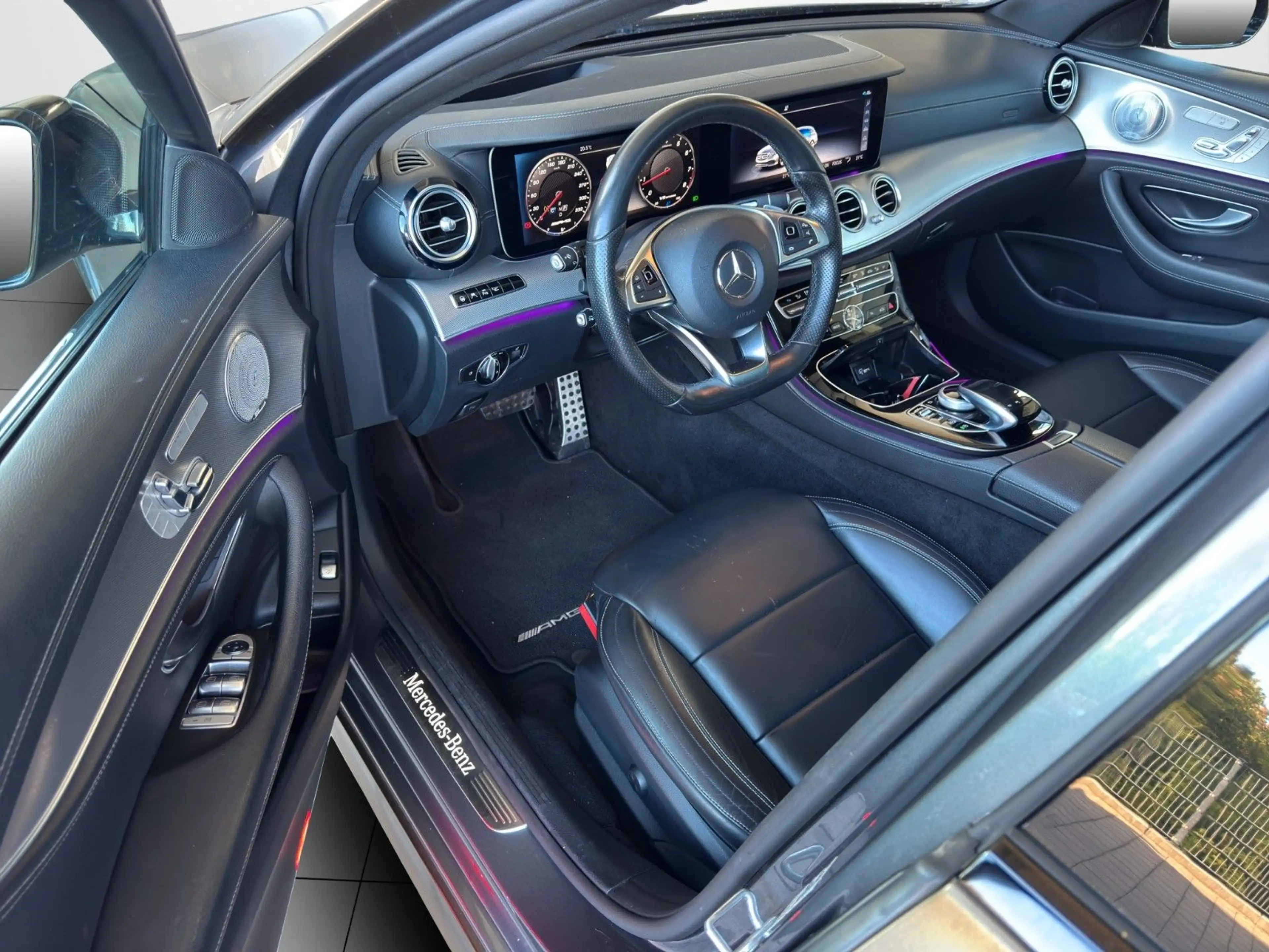Mercedes-Benz E 400 E400 T 4Matic AMG-LINE/AHK/LED/KAMERA 360/PANO — photo 13